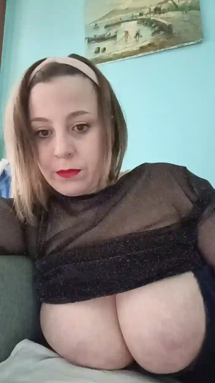 emma96_hot
