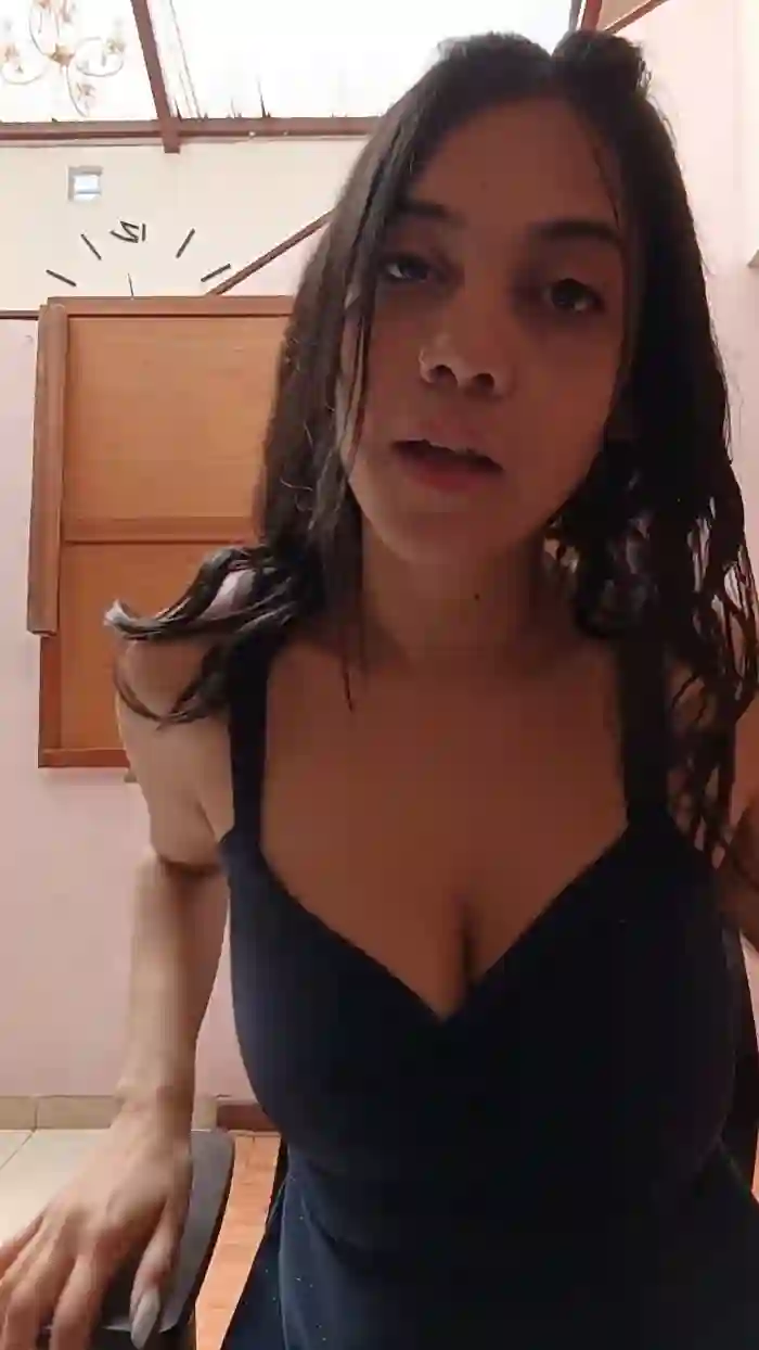 sweet_scarlett_