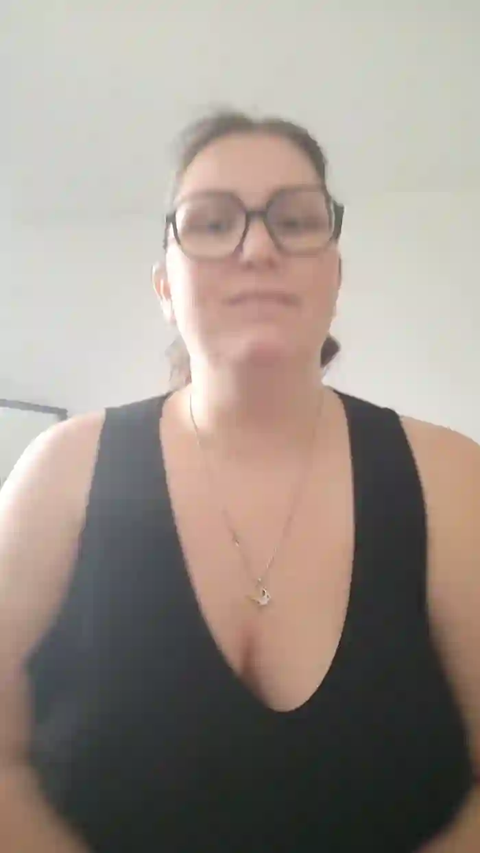 Sexycurvy877