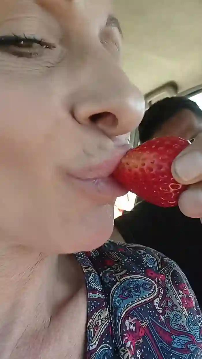 Hotledy69