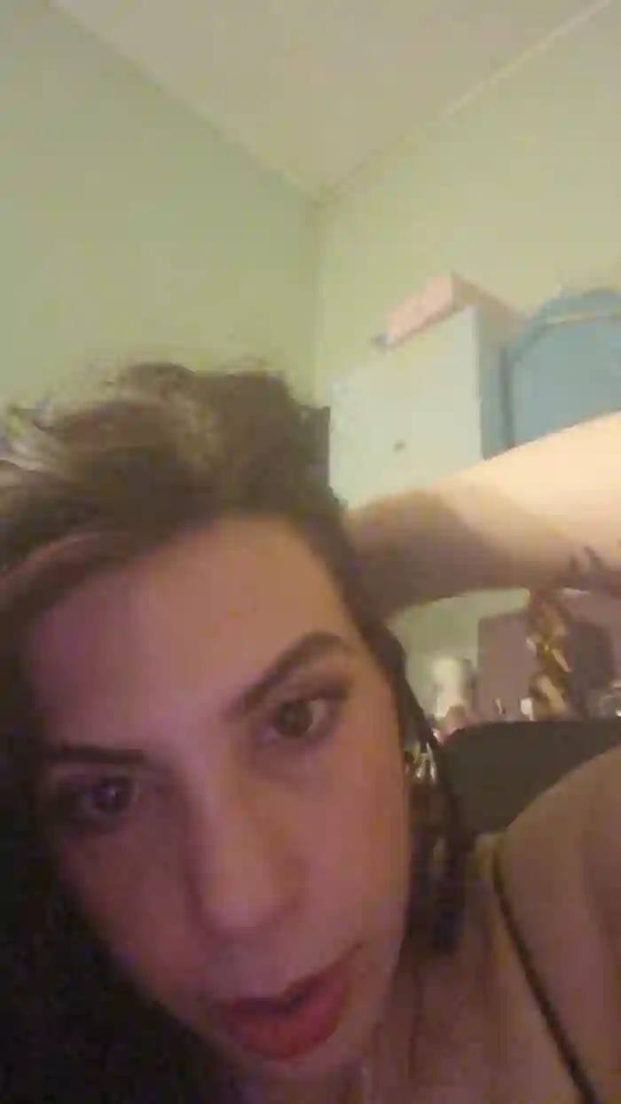 Vanessa_lavora