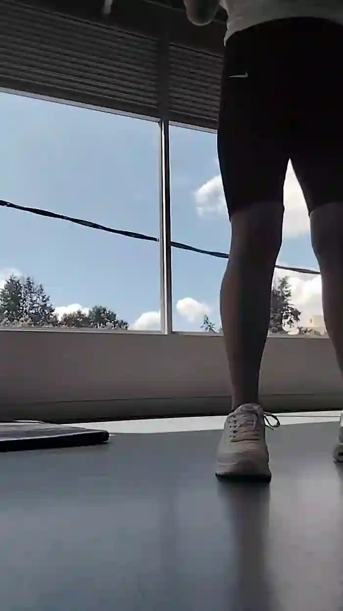 sweet_scarlett_