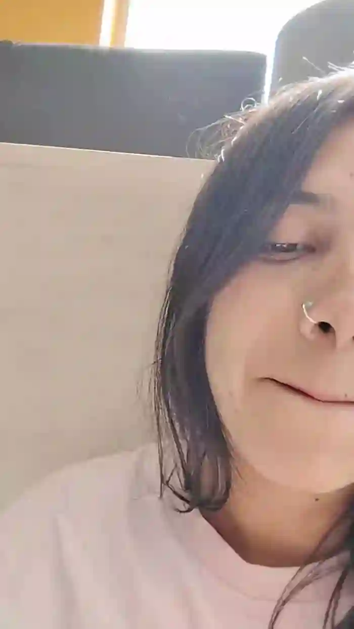 sweet_scarlett_