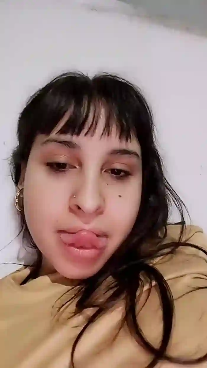 Anahhi221