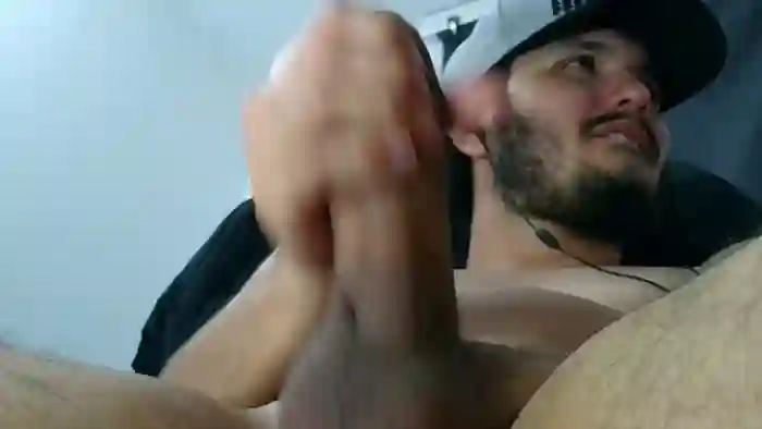 Aaronhot3325