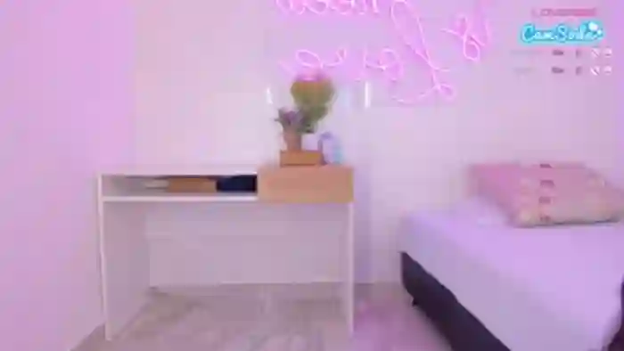 luisah-at-home