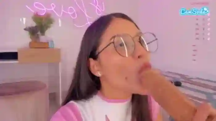 luisah-at-home