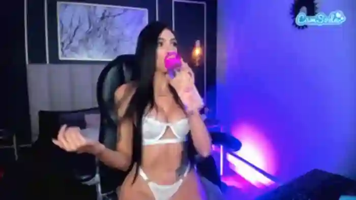 samantha-brooke
