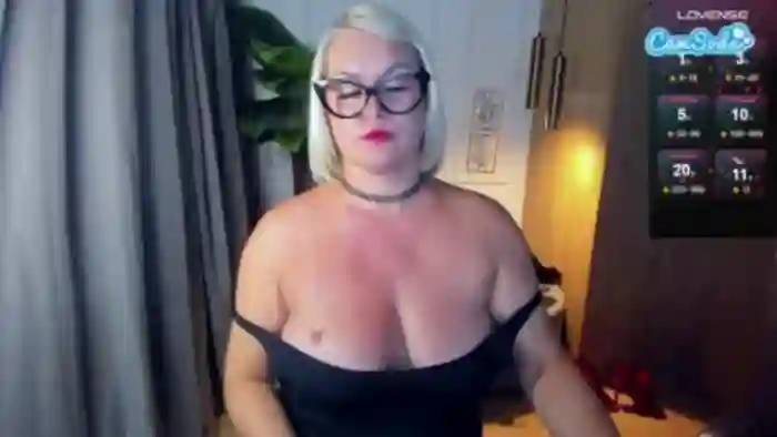 yolandakiss