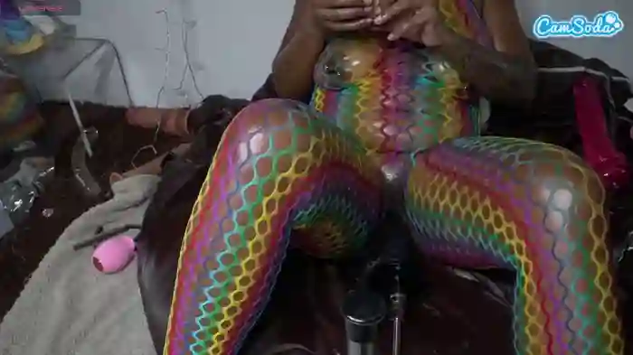 ebonyallieprettypink