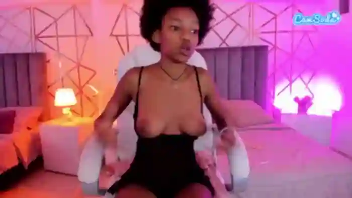 kiarasimons