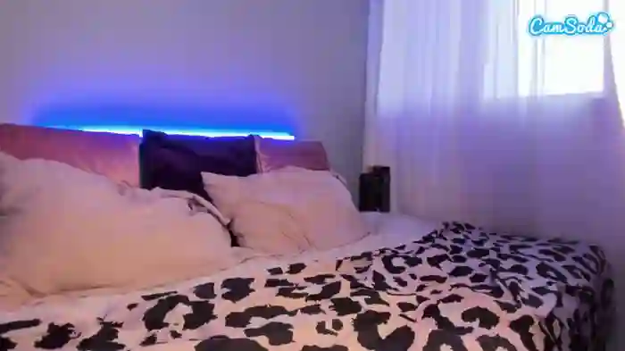 mollyybloom