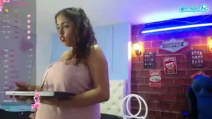 cristal-horny19