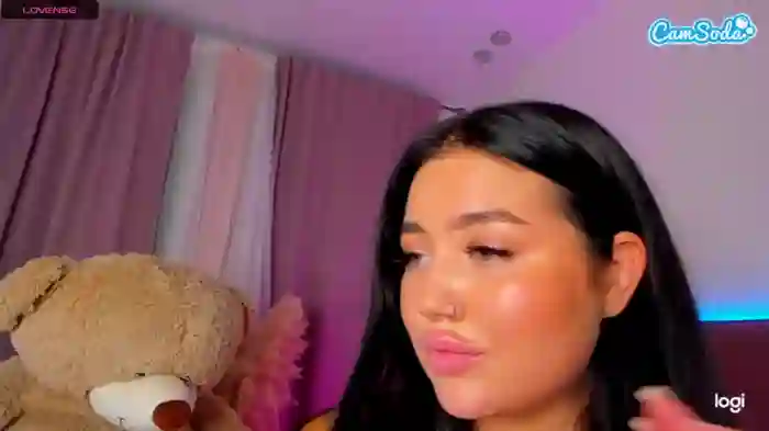 kylielips