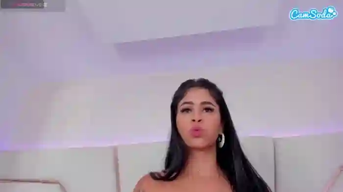 kaity-layne