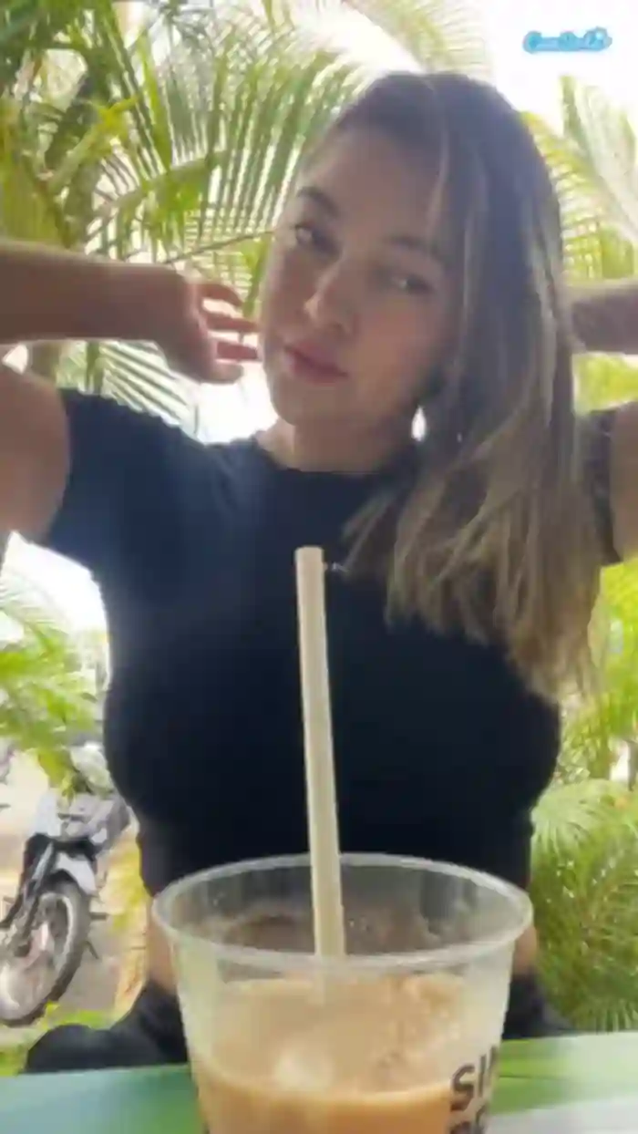 angelica-rose