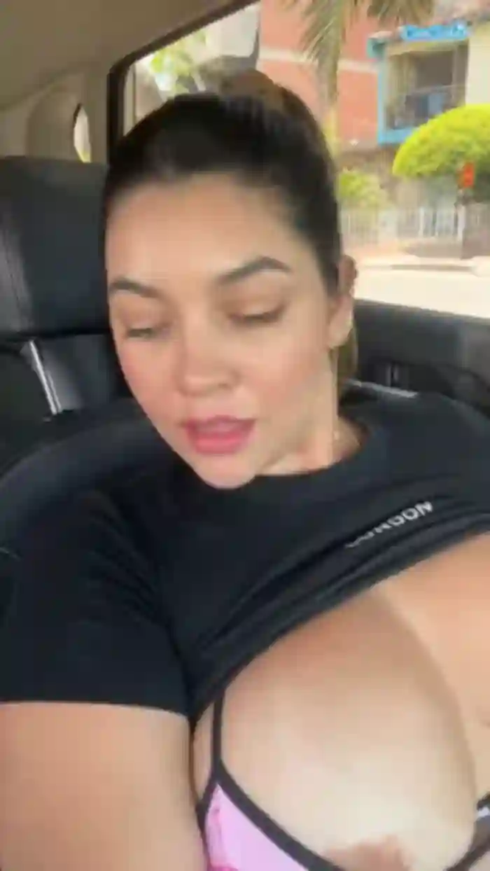 angelica-rose