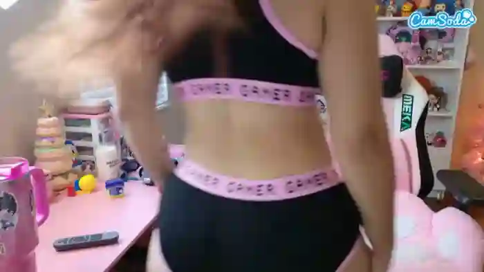 hotpinkcheeto