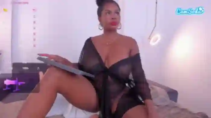 huge-boobs-ebony