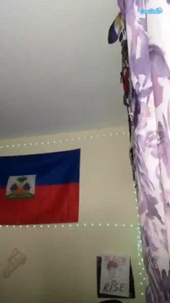 haitiansinsationsquirtqueen