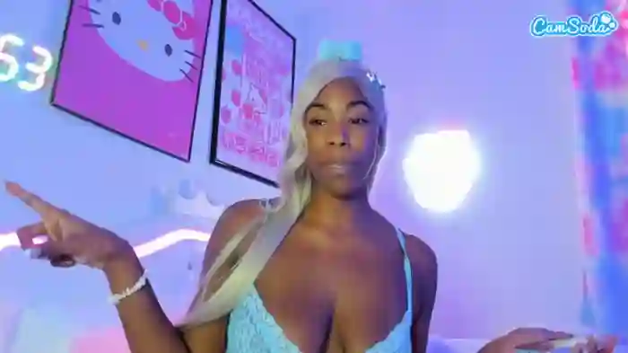 naomisimone