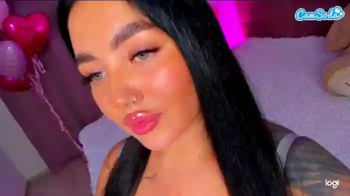 kylielips
