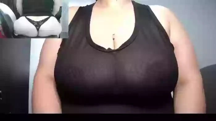 zoe_hot