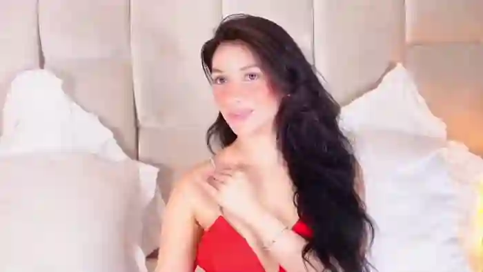 KiraKayleigh