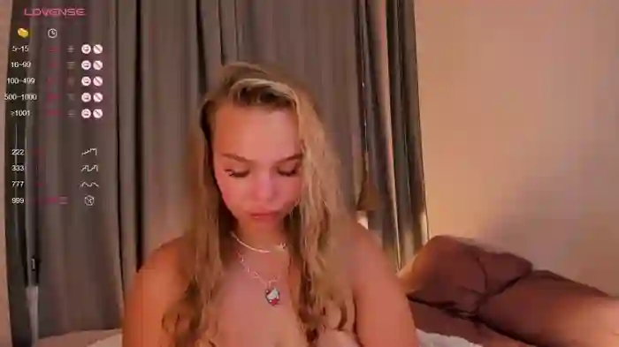 alice_pinkys