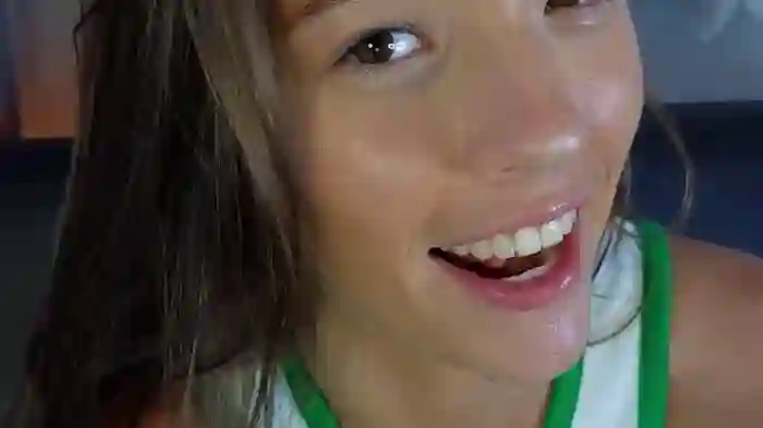 _demi_dee_