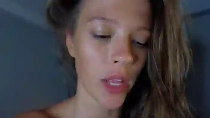 _demi_dee_