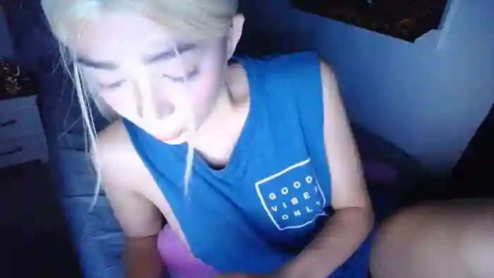 scarlet_snowxx