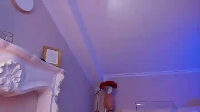 adalyn_glow