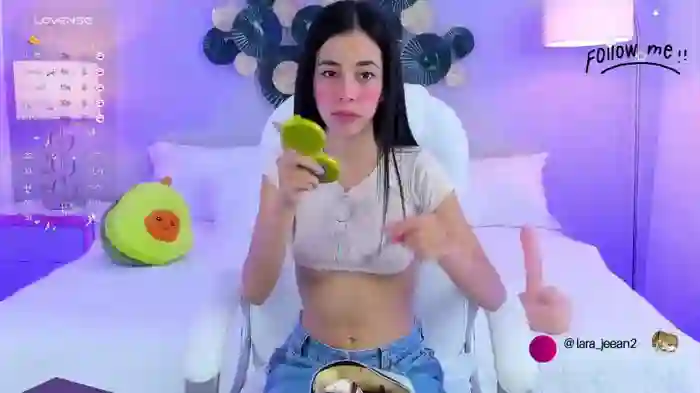 lara_jeean