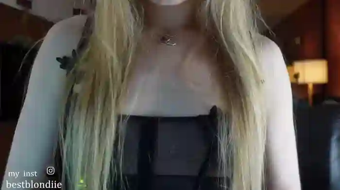 bestblondiiecb