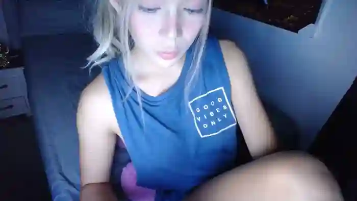 scarlet_snowxx