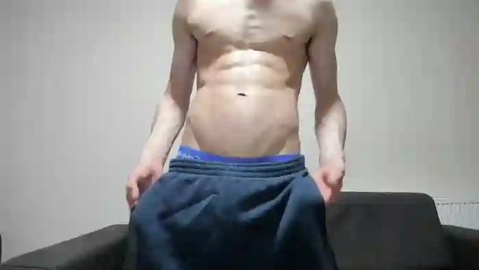 skinnyguywithbigd