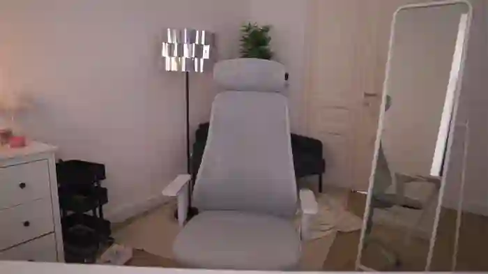 jennifer_ewans
