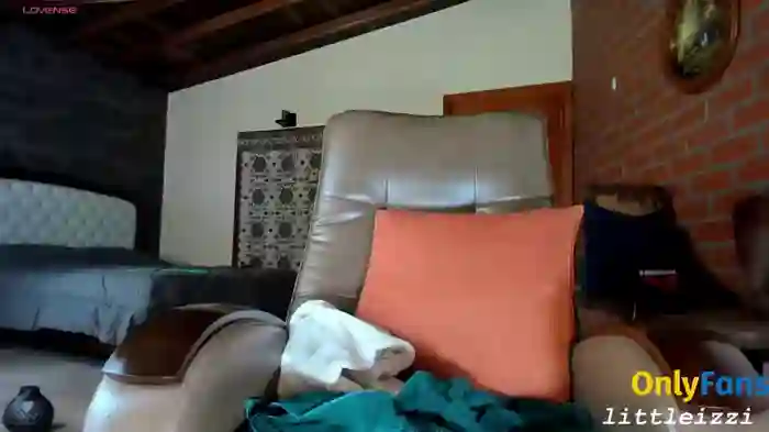 little_izzi