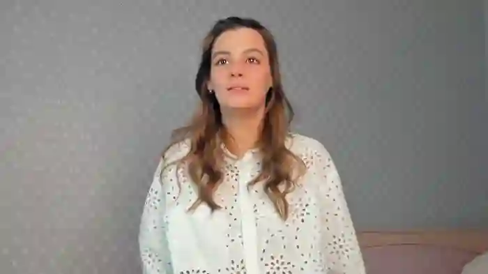 sia_lovely_
