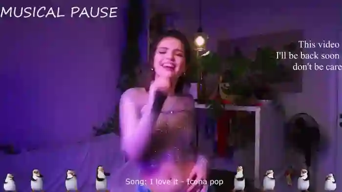 emiliacourtney