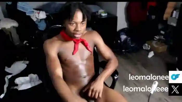 leomalonee