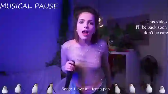 emiliacourtney