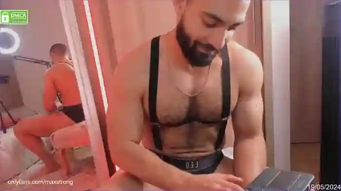 maxstrong01