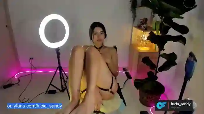 lucia_sandy