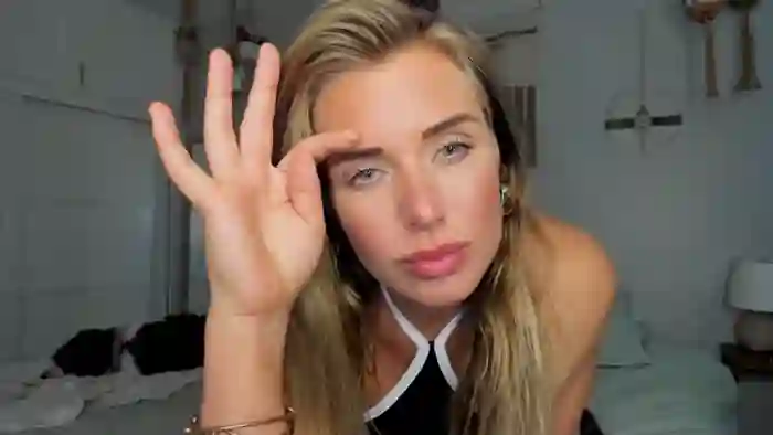theselina_kyle