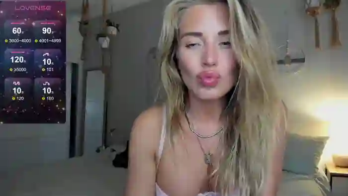 theselina_kyle