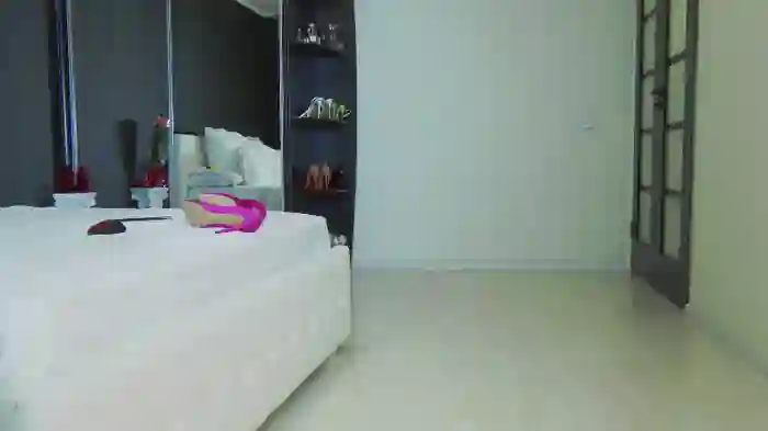 hefner_girl