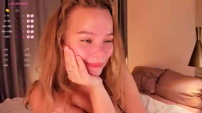 alice_pinkys