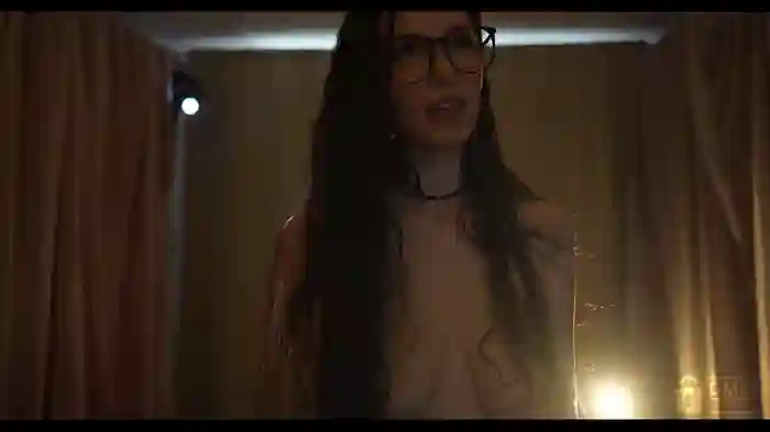 sophia_lean